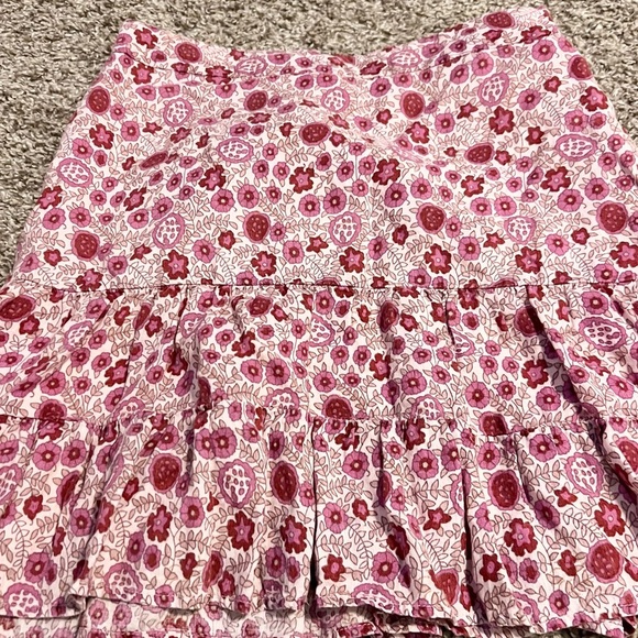 Gap Skirt - Picture 2 of 5